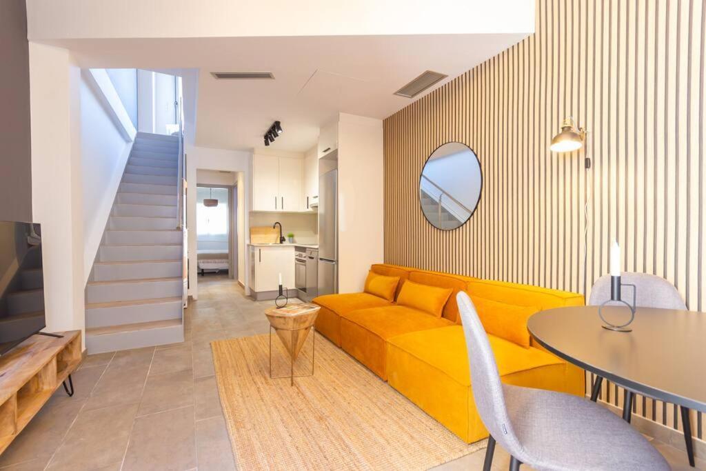 Duplex With Terrace Near Bcn Apartment *